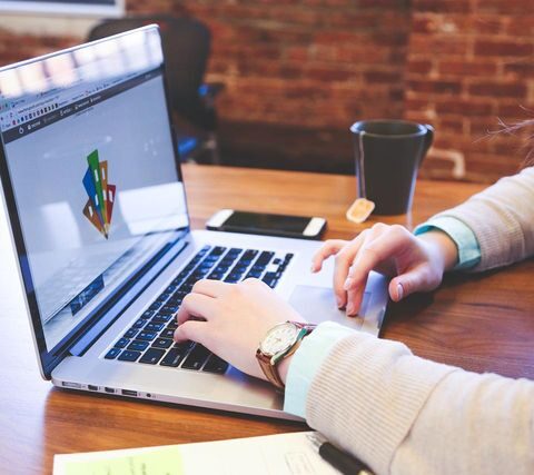 evaluasi manajemen bisnis